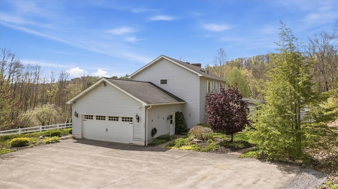 717 Little Creek Rd