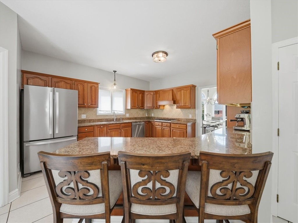 113 Foxwood Dr