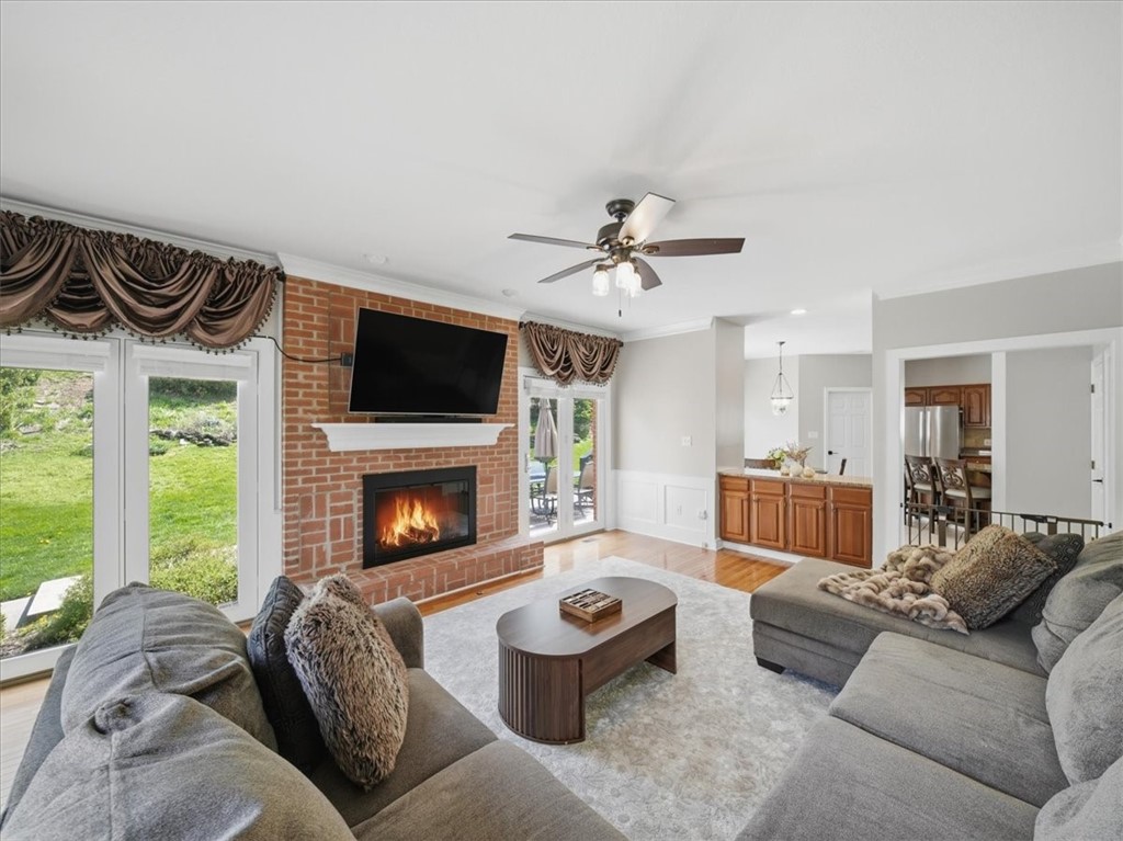 113 Foxwood Dr