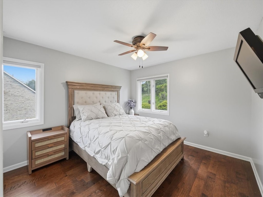 113 Foxwood Dr