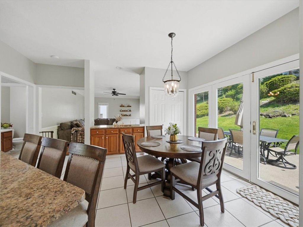 113 Foxwood Dr
