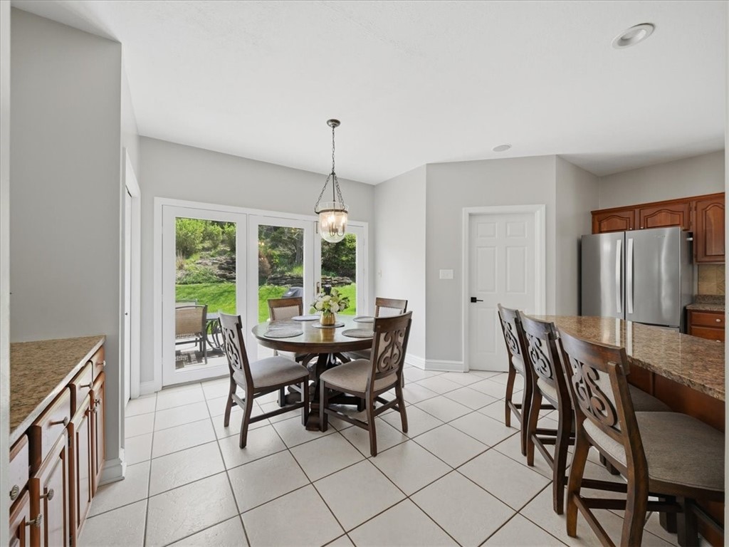 113 Foxwood Dr
