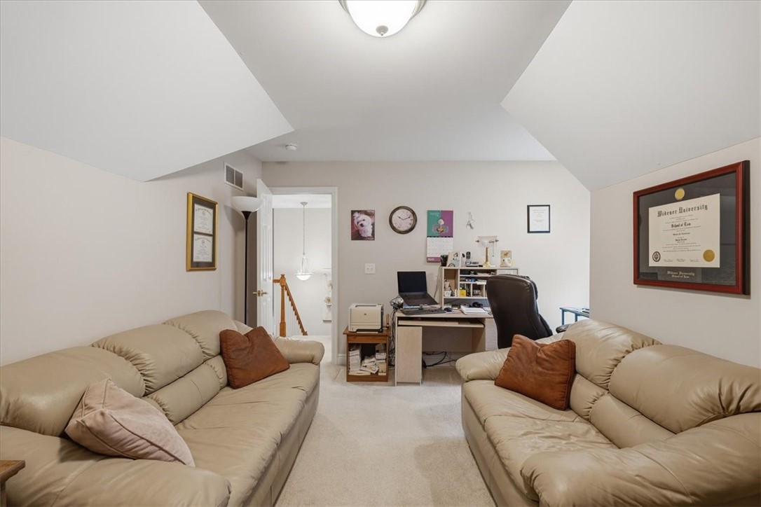 7006 Crider Rd