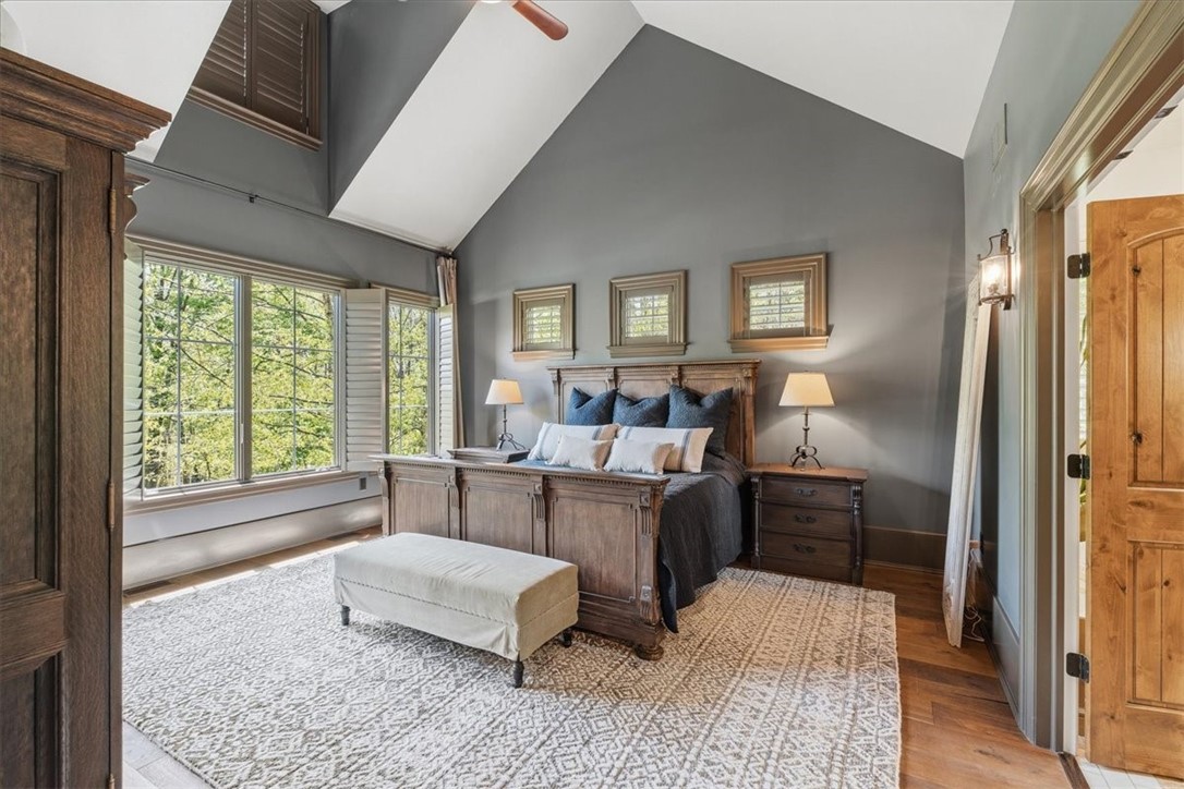5709 N Montour Rd