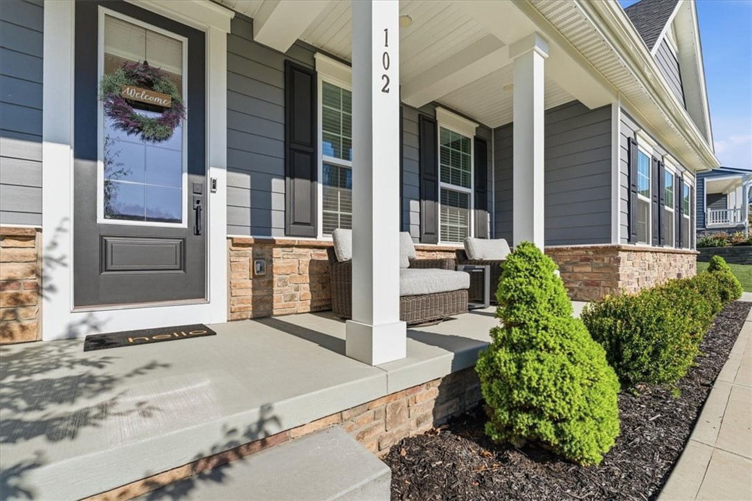 102 Curtis Dr