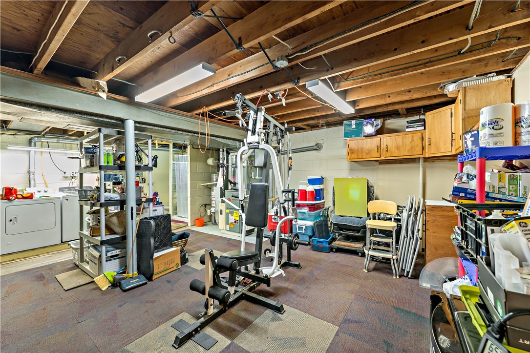 109 Elm Ln