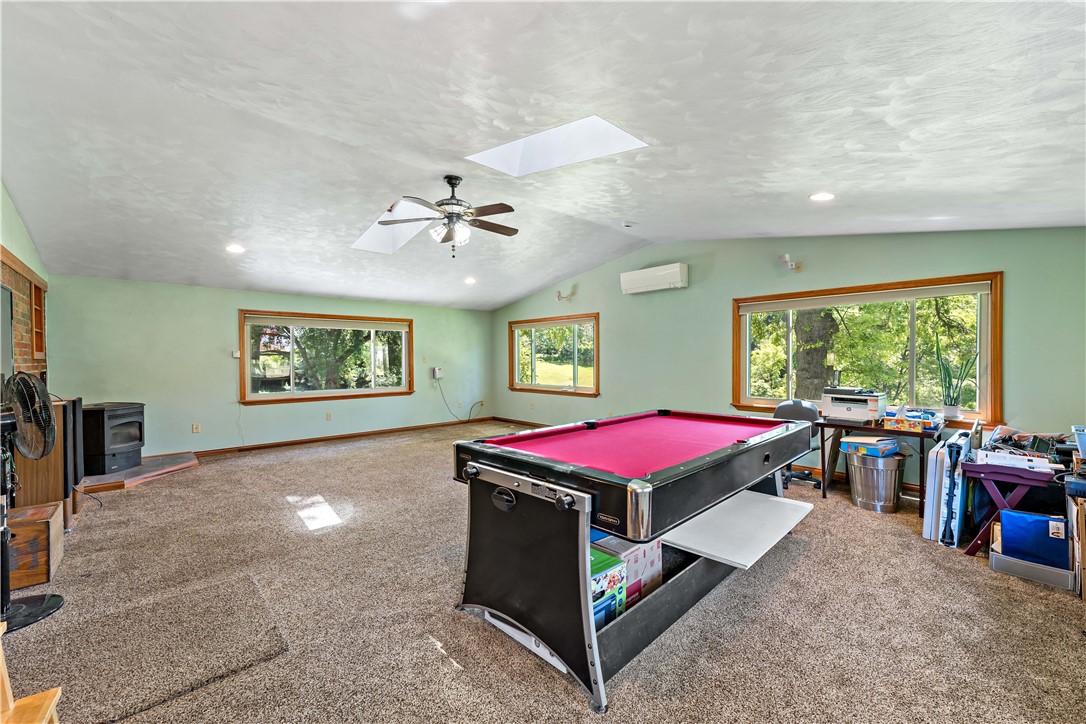 109 Elm Ln