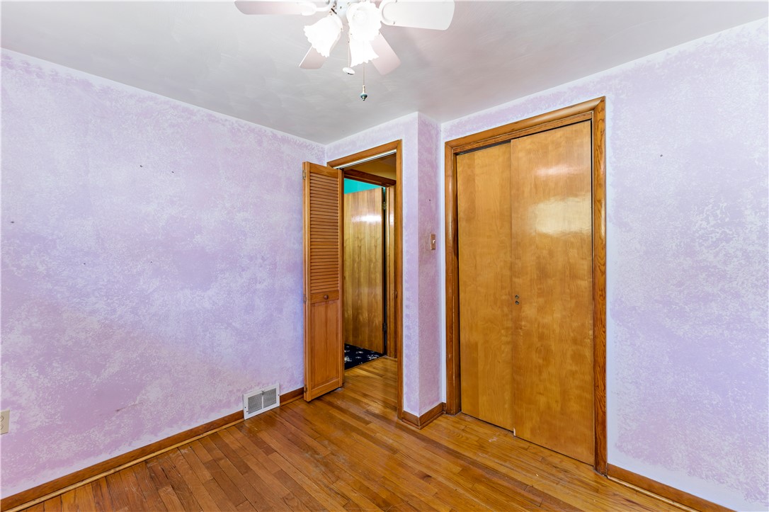 109 Elm Ln