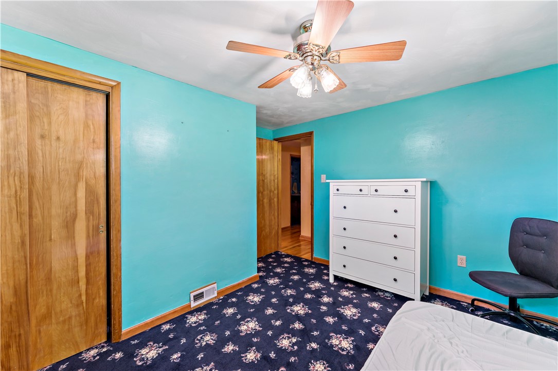 109 Elm Ln