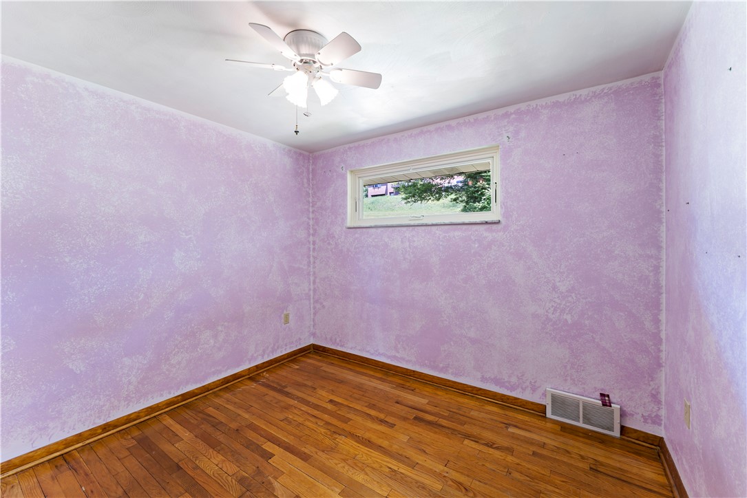 109 Elm Ln