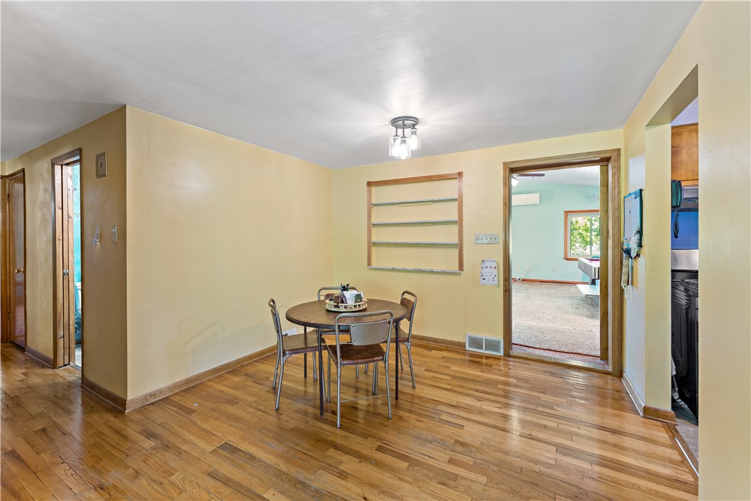 109 Elm Ln