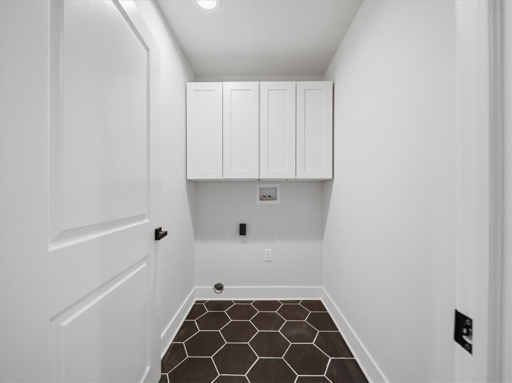 150 Maple Dr