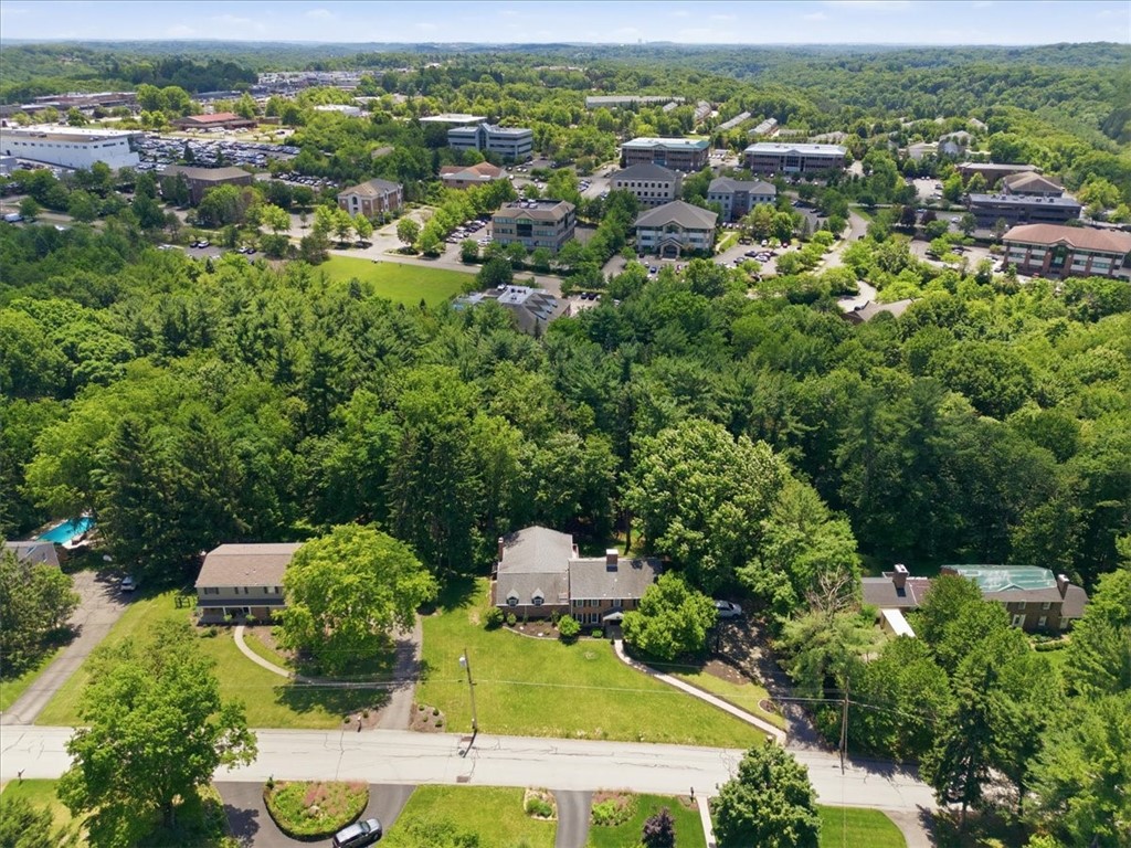 150 Maple Dr