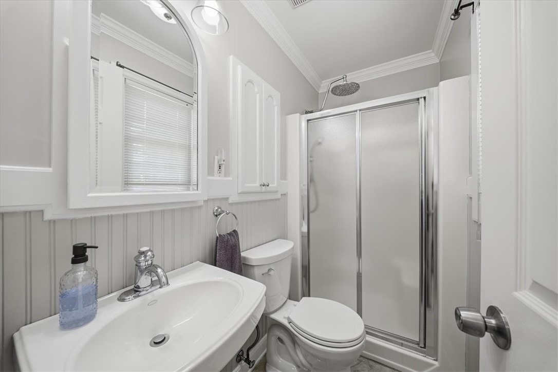 121 Northbrook Dr