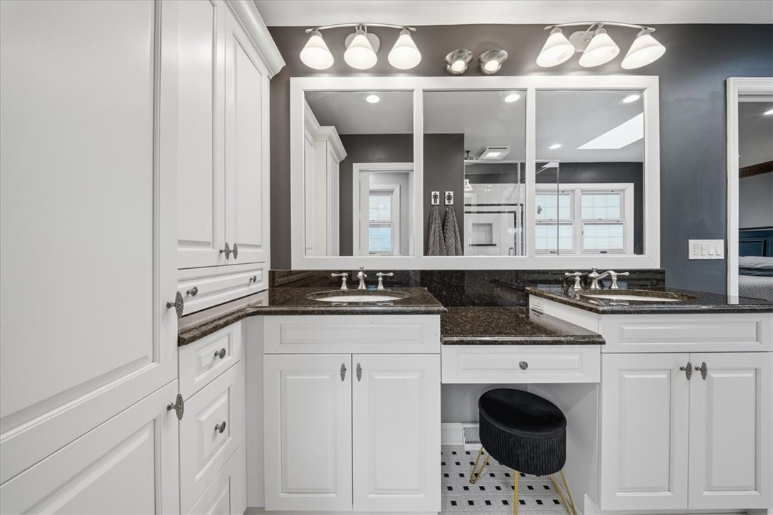 121 Northbrook Dr
