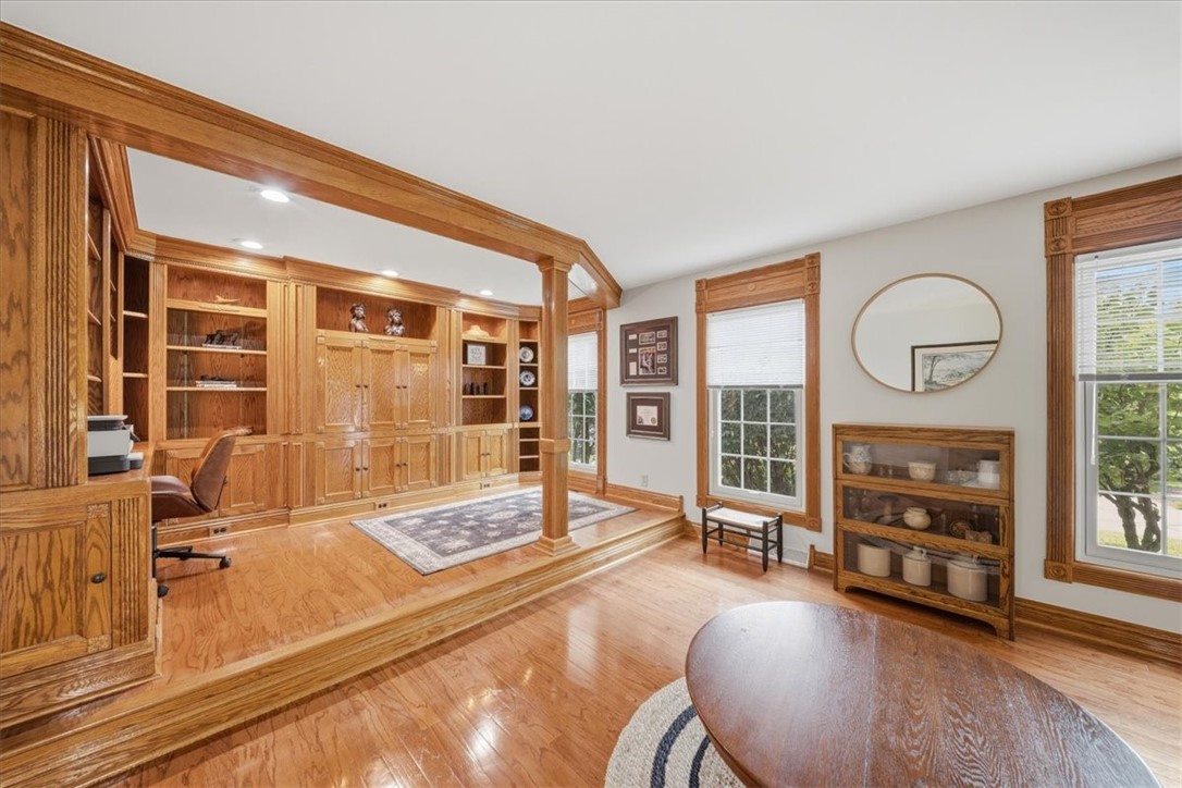 121 Northbrook Dr