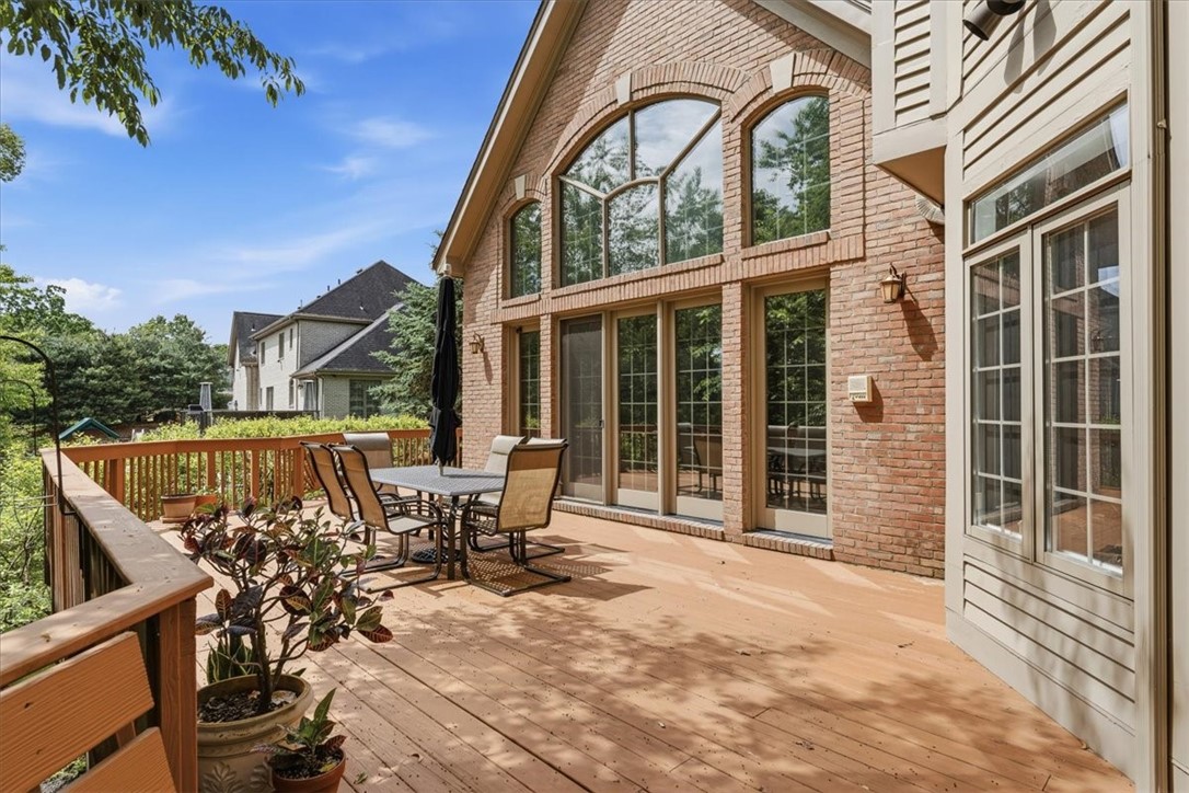 117 Lyndhurst Cir