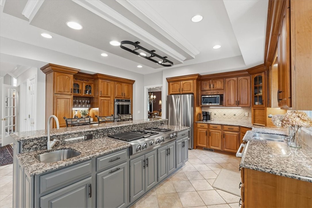 117 Lyndhurst Cir