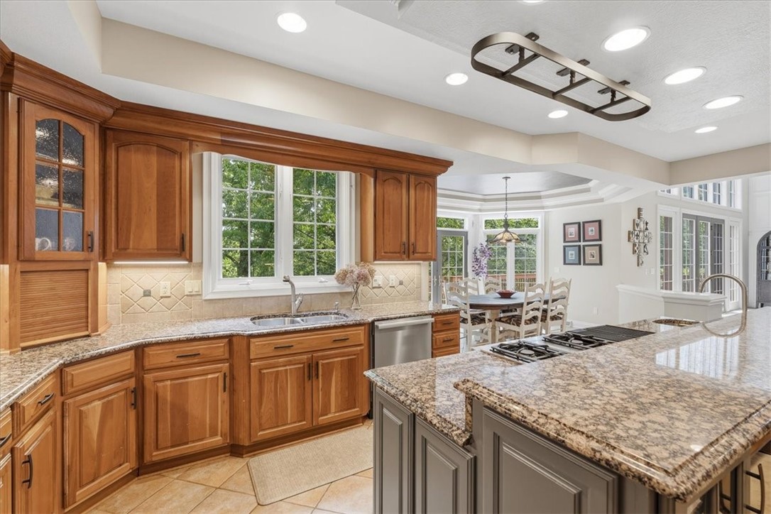 117 Lyndhurst Cir