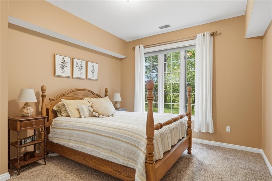 117 Lyndhurst Cir