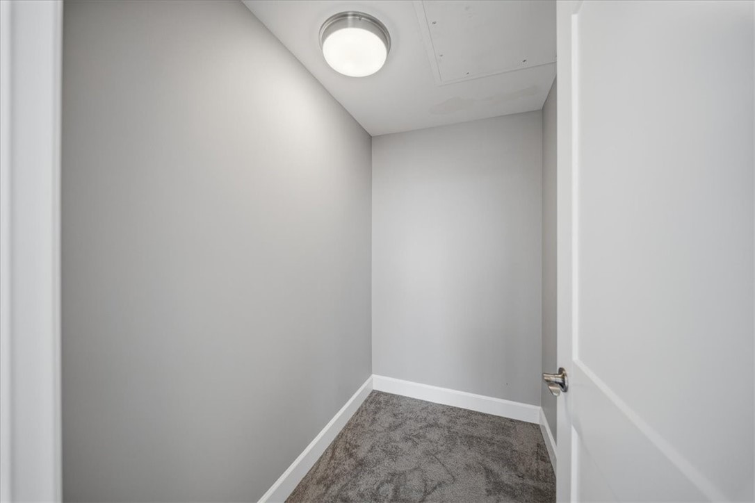 350 Oliver Ave 1101