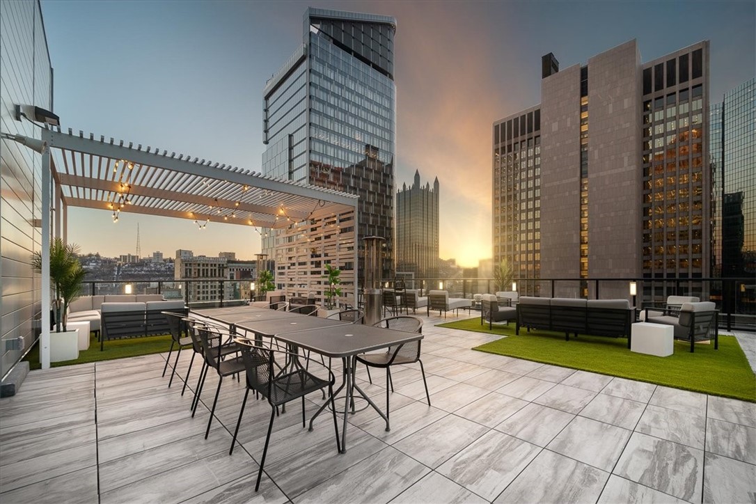 350 Oliver Ave 1101