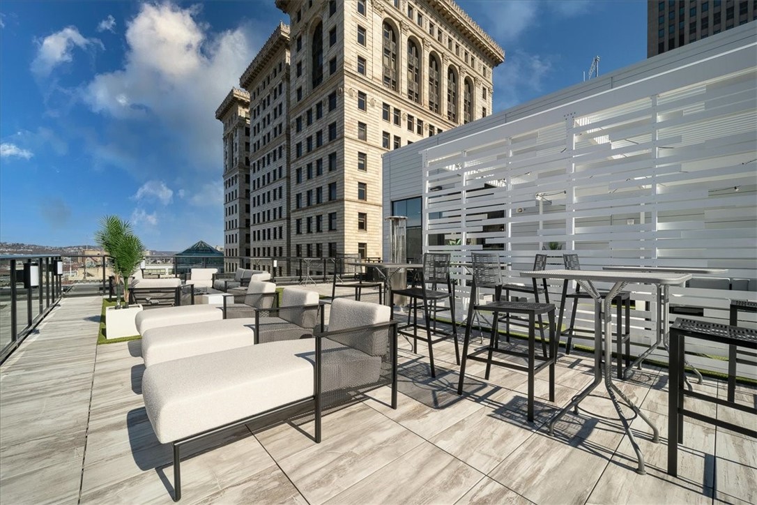 350 Oliver Ave 1101