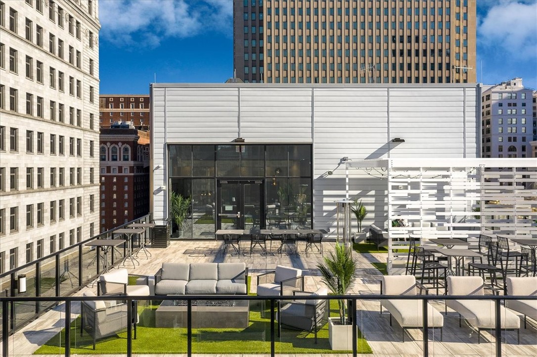 350 Oliver Ave 1101