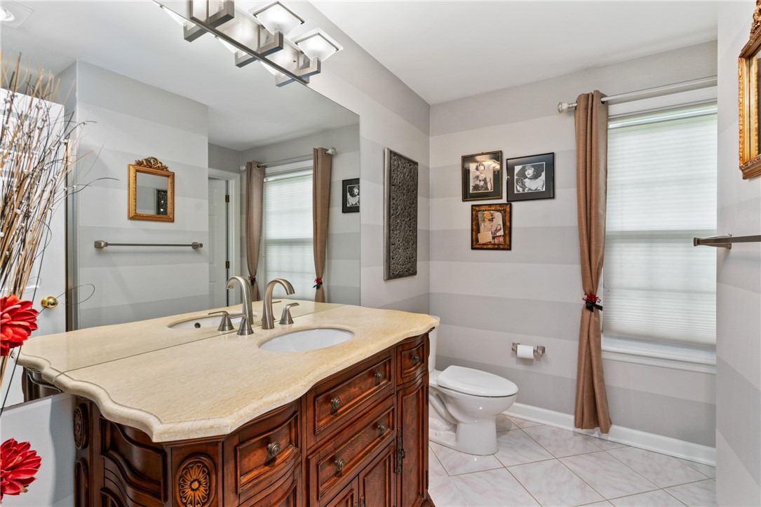 2474 Wedgewood Drive