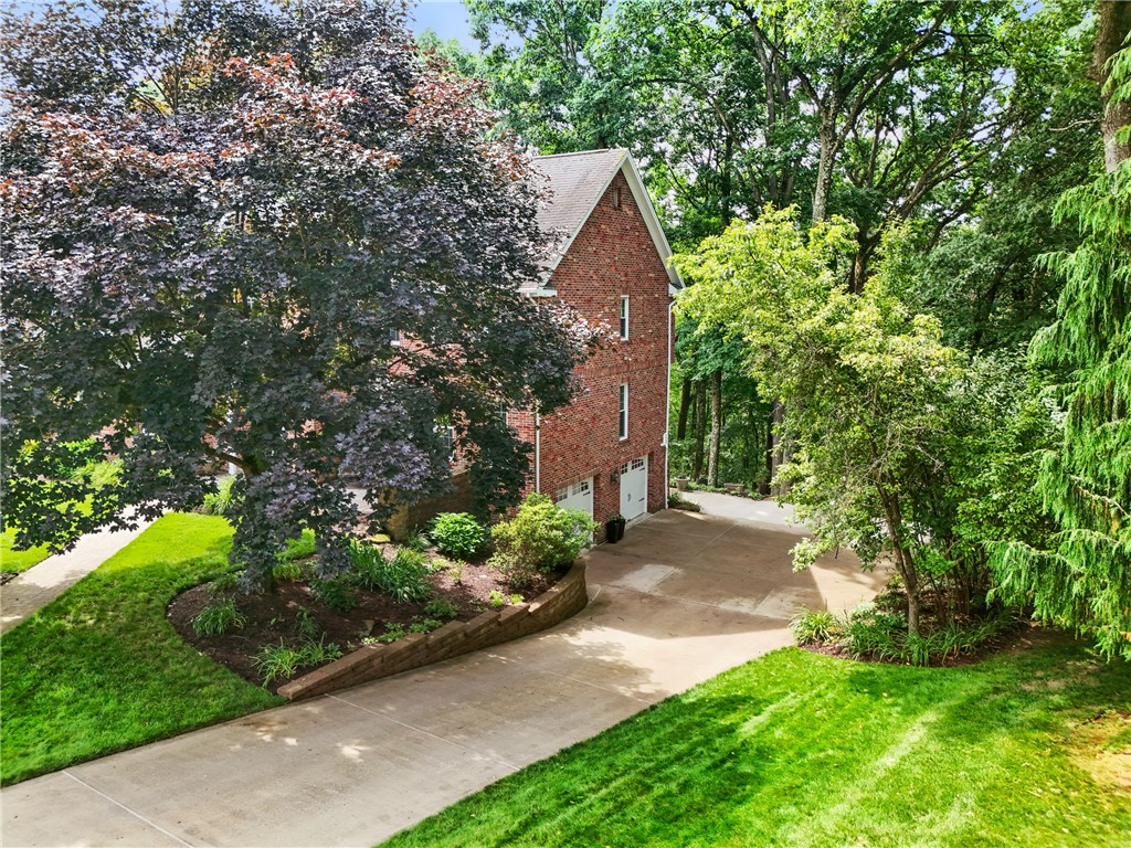2474 Wedgewood Drive