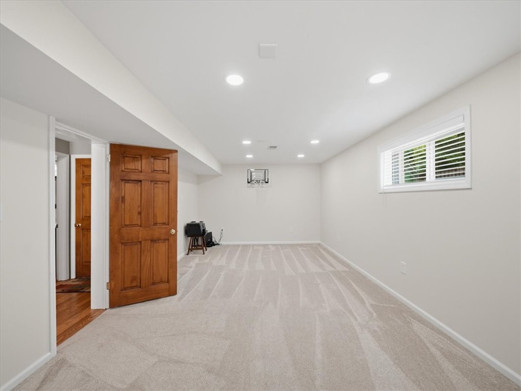 8424 Edwood Rd