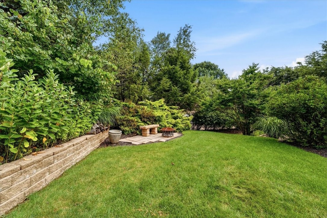 701 Placid Ct