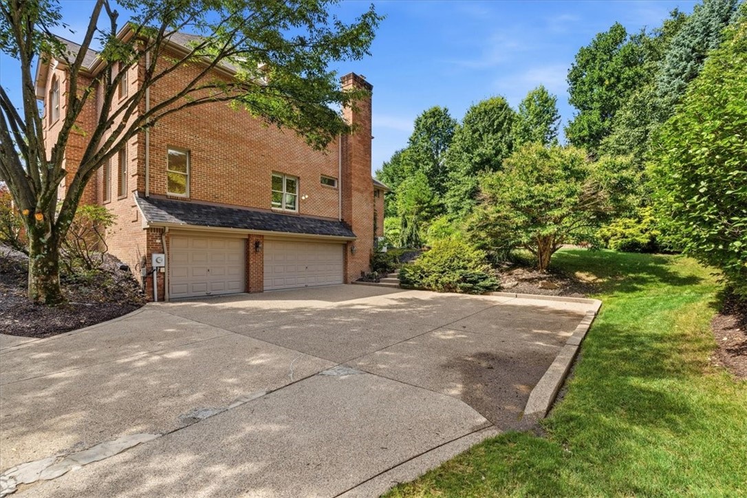 701 Placid Ct