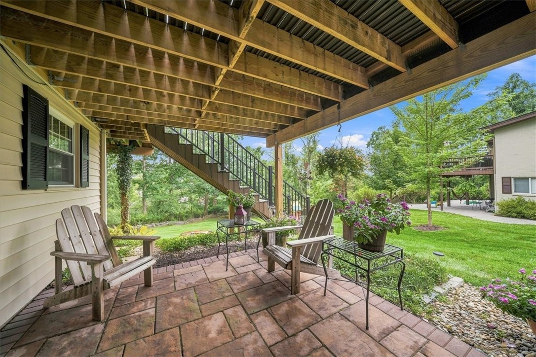 459 Troutwood Dr