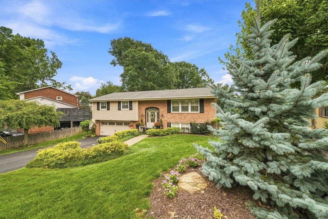 459 Troutwood Dr