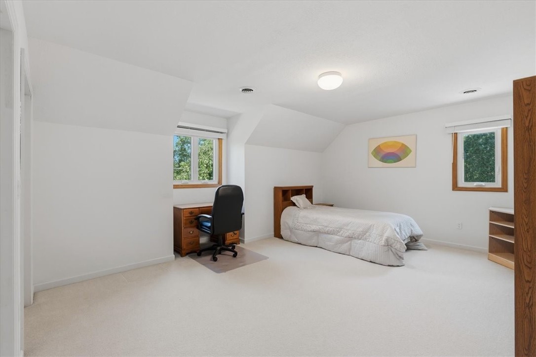 210 Reichold Rd