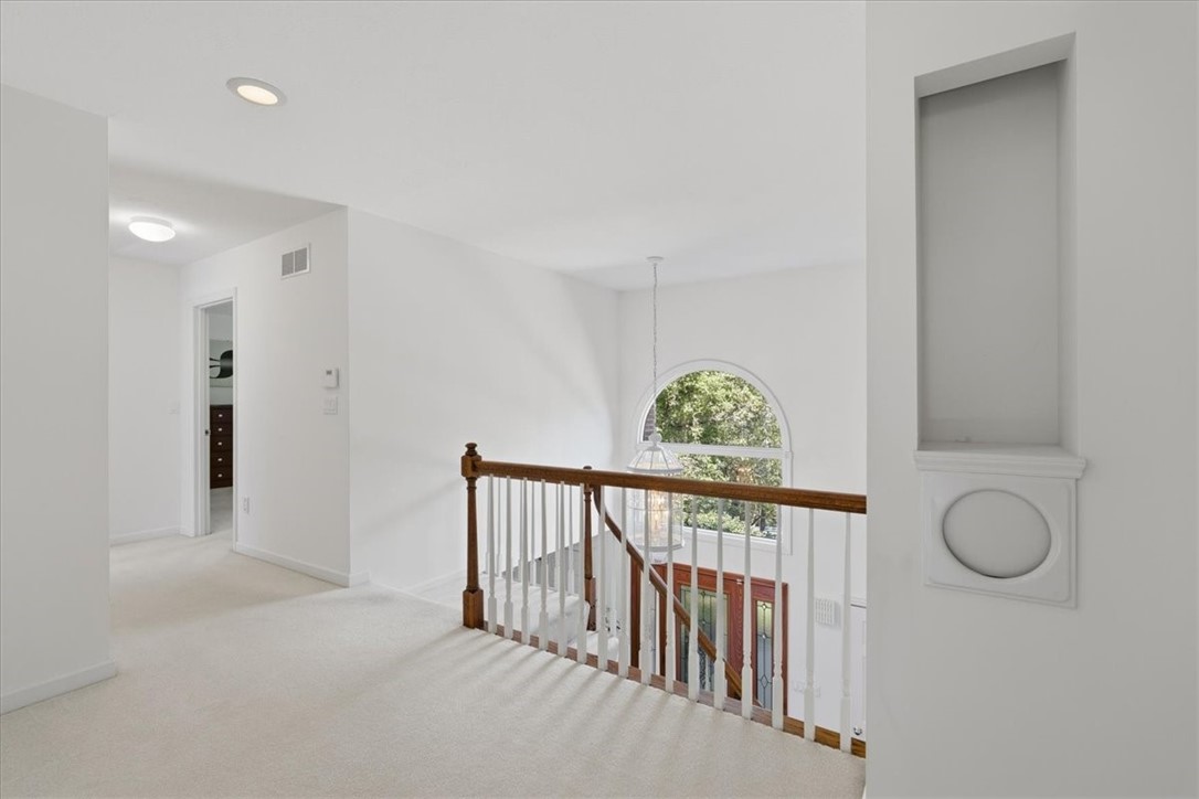 210 Reichold Rd