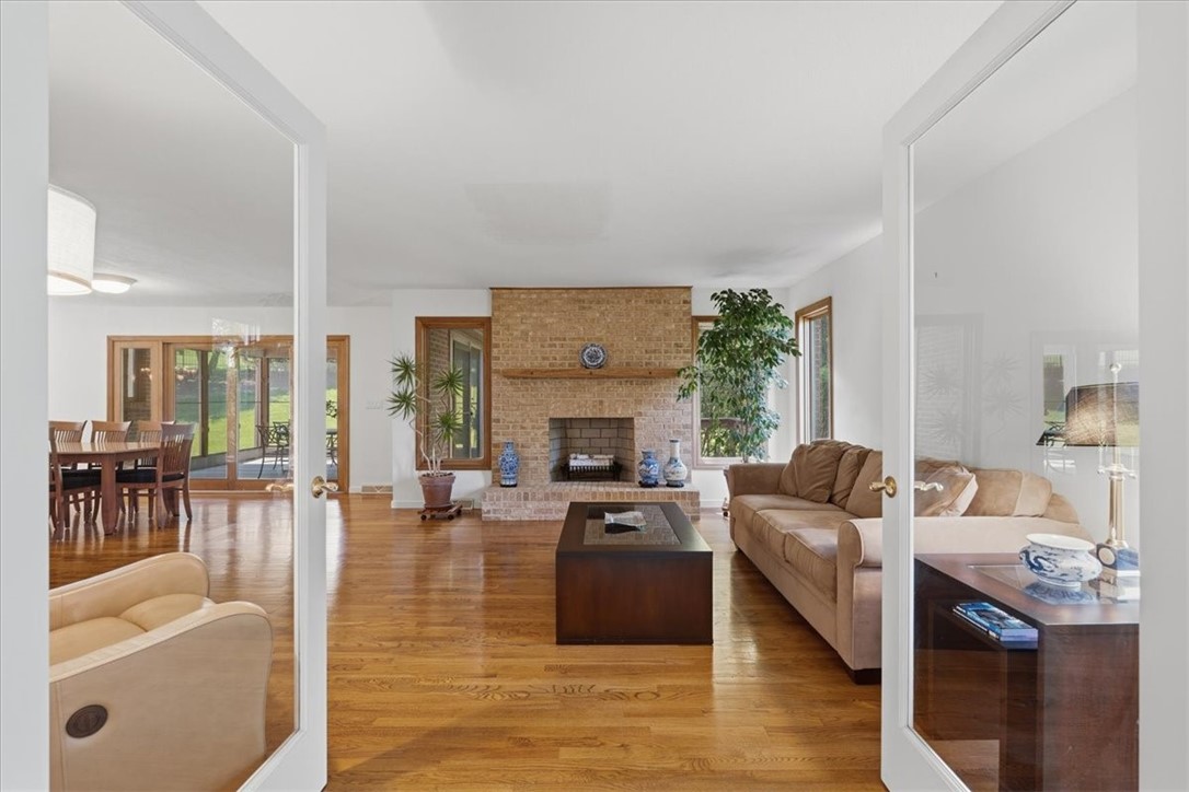 210 Reichold Rd