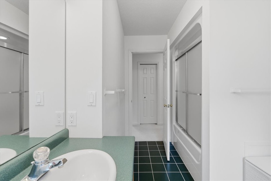 210 Reichold Rd