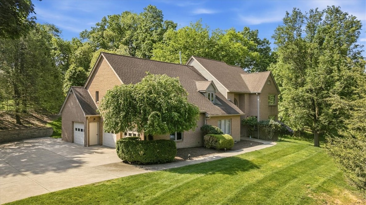 210 Reichold Rd