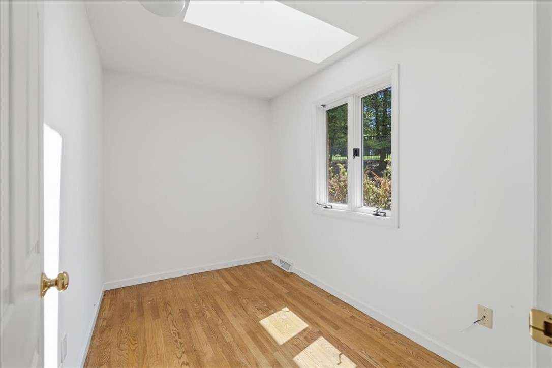 210 Reichold Rd