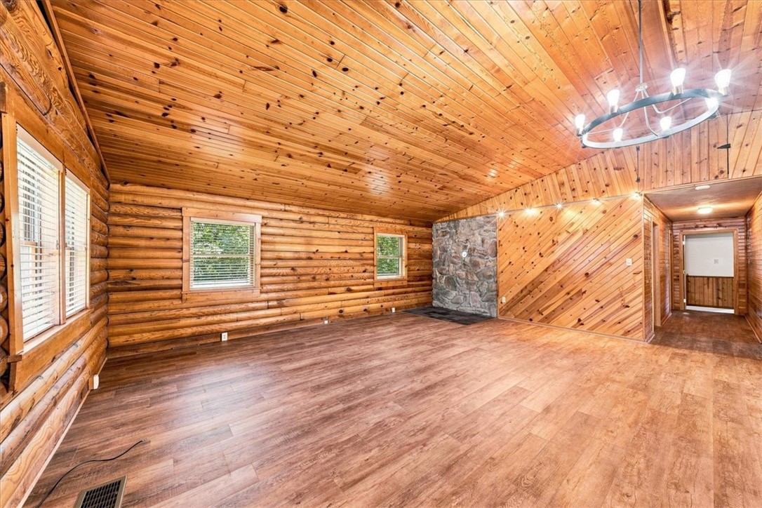 1715 Three Degree Rd