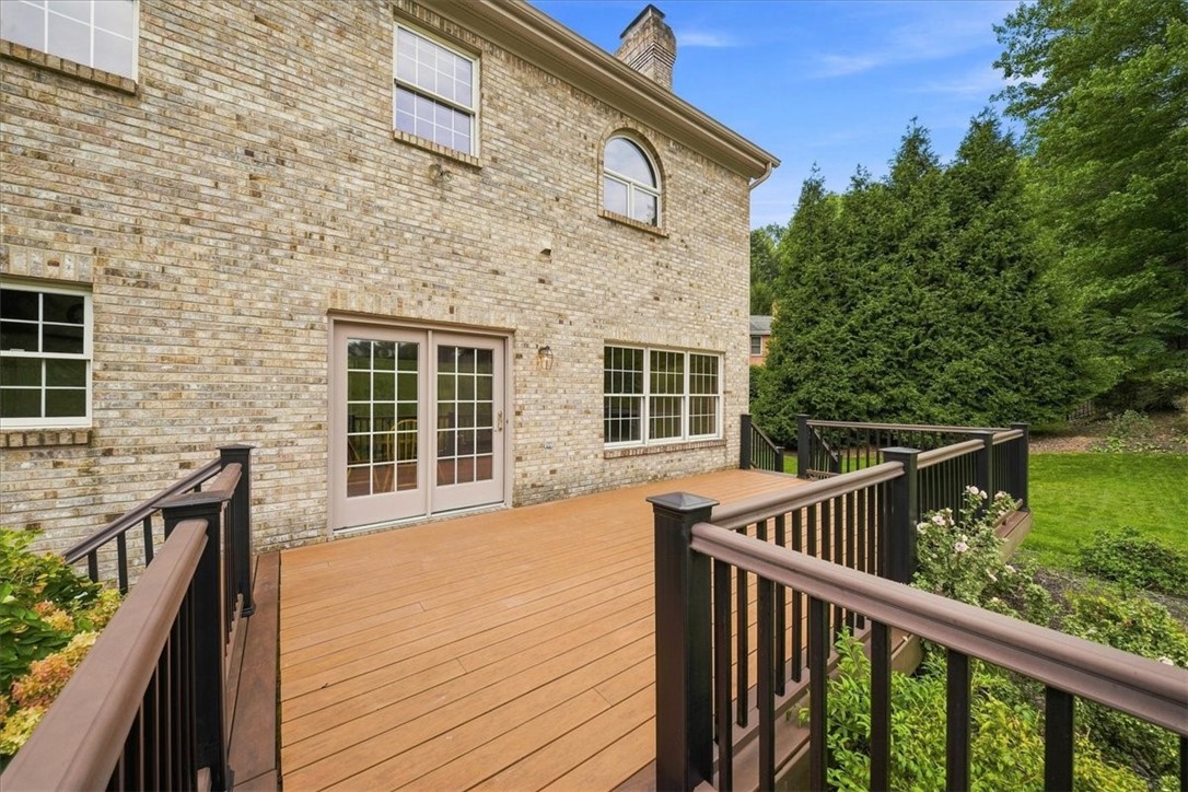 123 Foxwood Dr