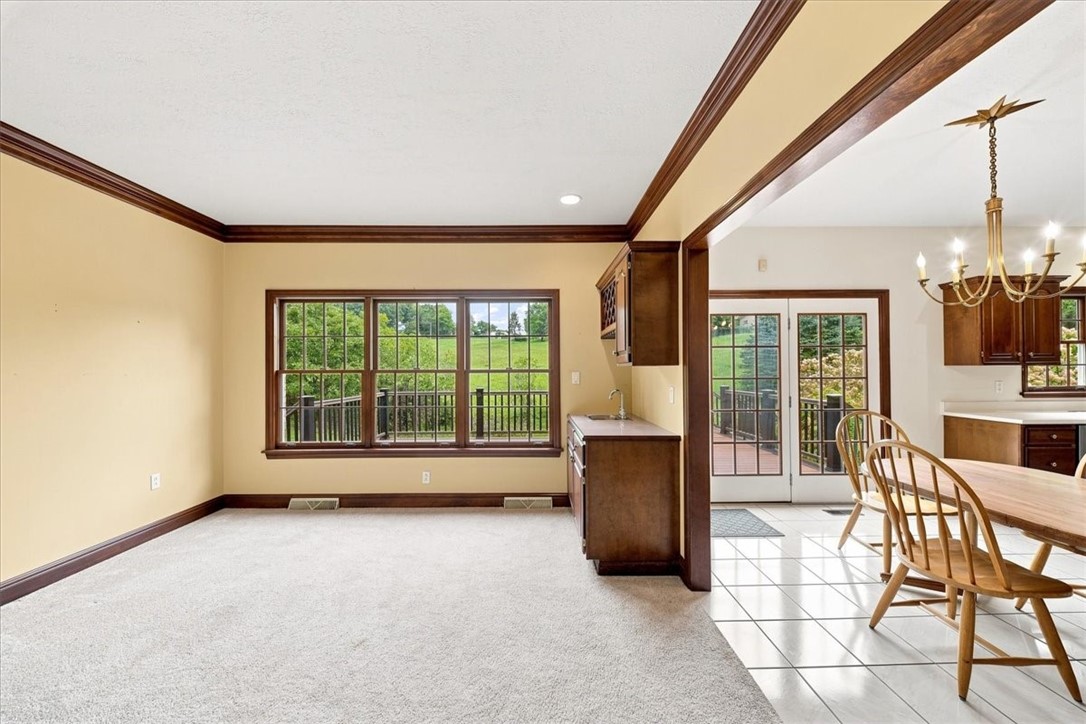 123 Foxwood Dr