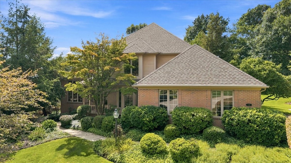 114 Hidden Valley Ct Ohio Twp PA