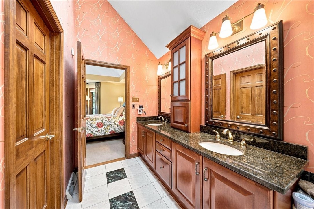 114 Hidden Valley Ct
