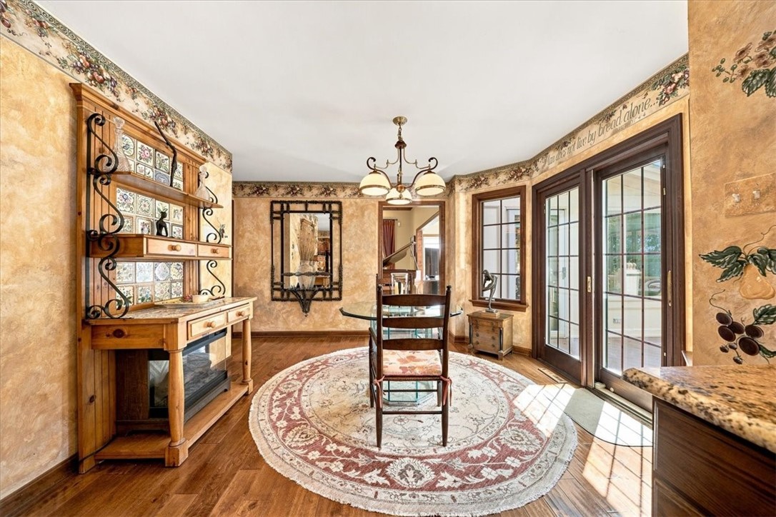 114 Hidden Valley Ct
