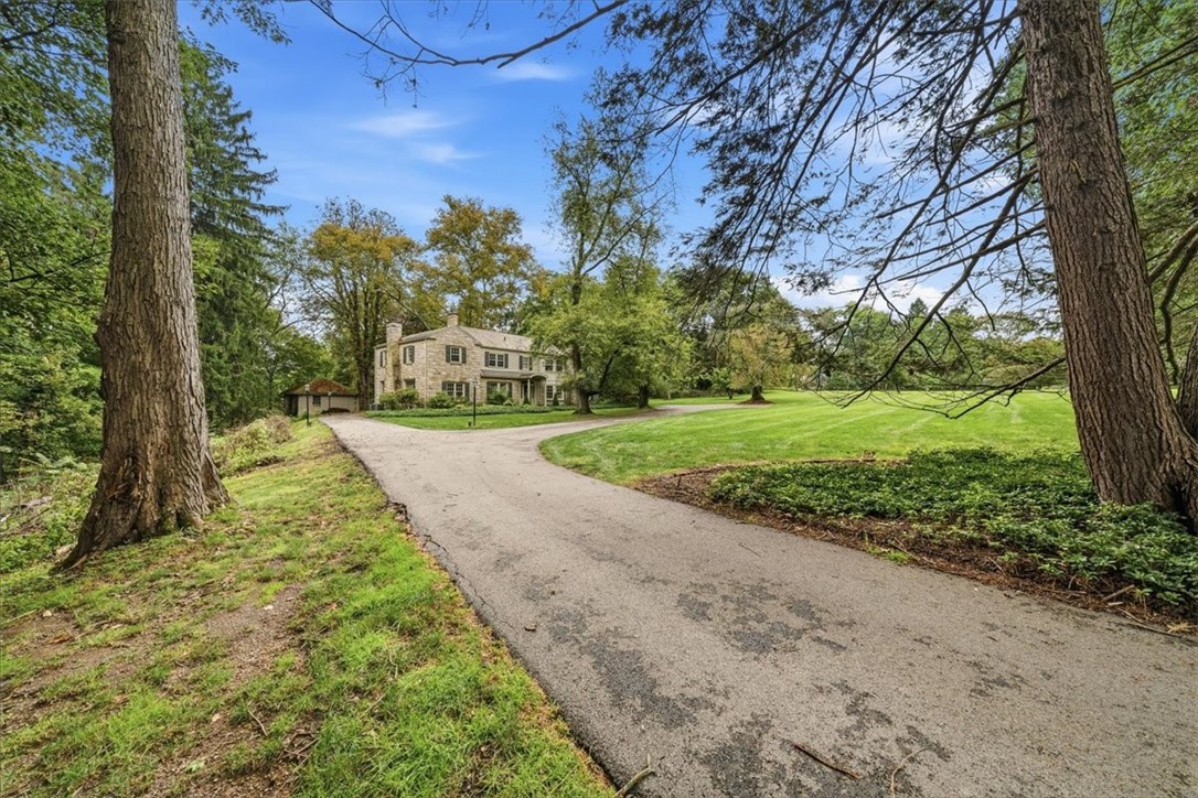 4448 Mount Royal Blvd