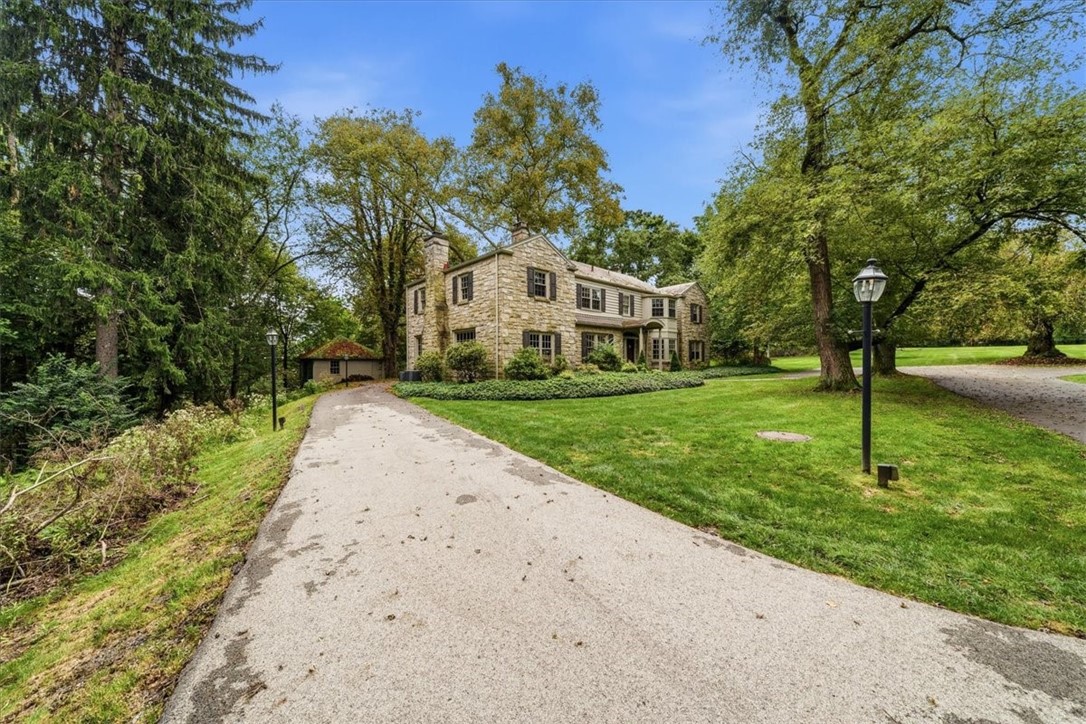4448 Mount Royal Blvd