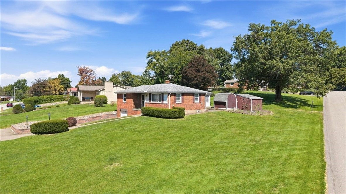 9428 Saratoga Dr